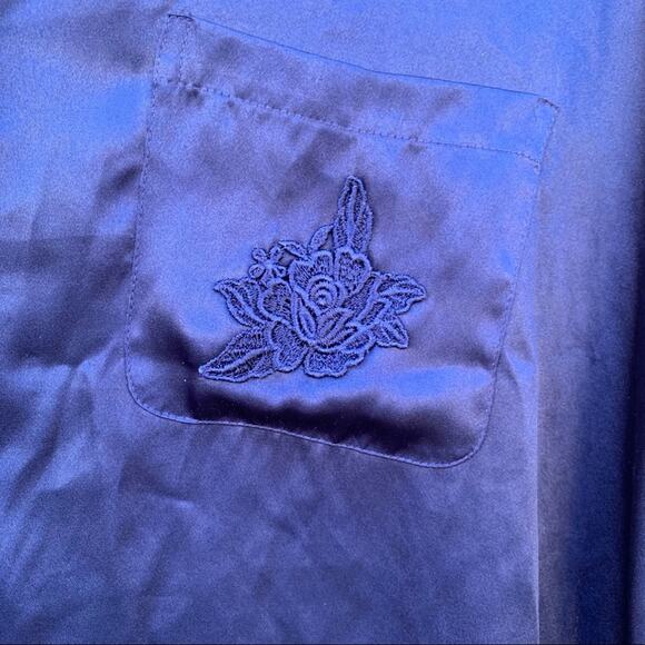 Victoria’s Secret navy slinky button down sleep shirt MEDIUM - Picture 4 of 5